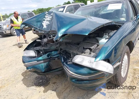 1998 Buick Lesabre Custom from USA, damaged, VIN 1G4HP52K3WH545223